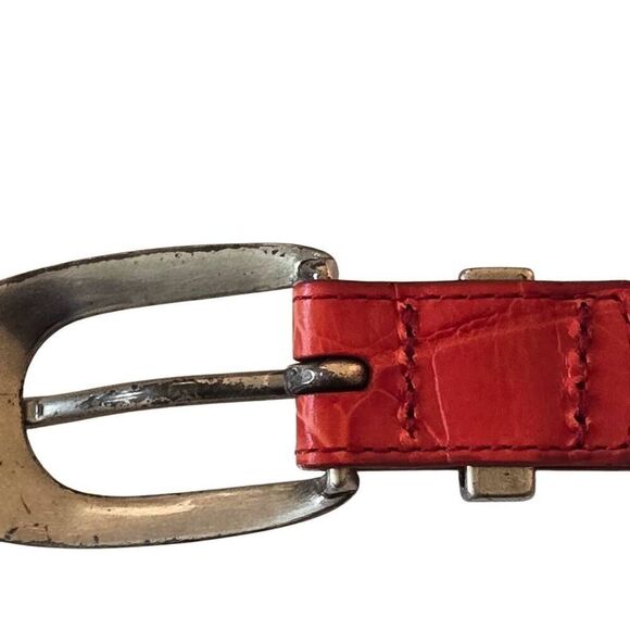 Crocodile Embossed Full Grain Red Leather Belt with Silvertone Buckle Medium - Picture 4 of 11